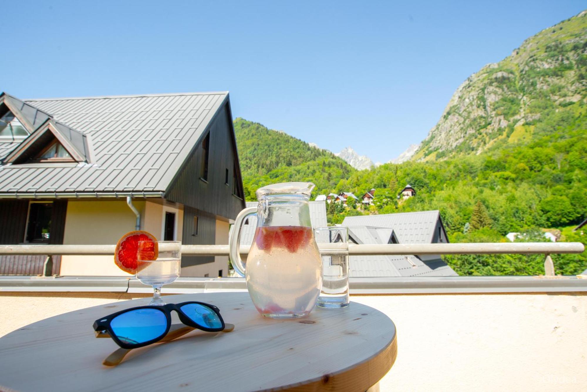 Olydea Saint-Colomban-Des-Villards Экстерьер фото